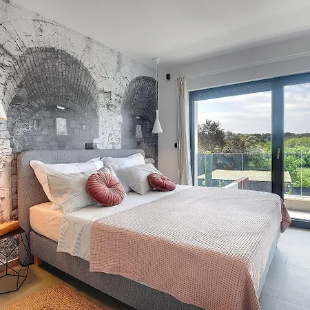 In Mit Privatem Pool, Tischtennis, Bbq, Wlan Будинок відпочинку *