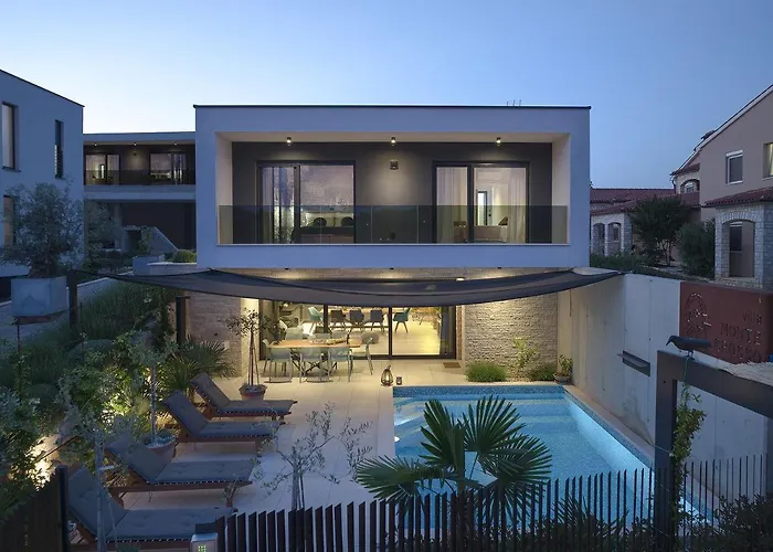 Дом отдыха In Mit Privatem Pool, Tischtennis, Bbq, Wlan